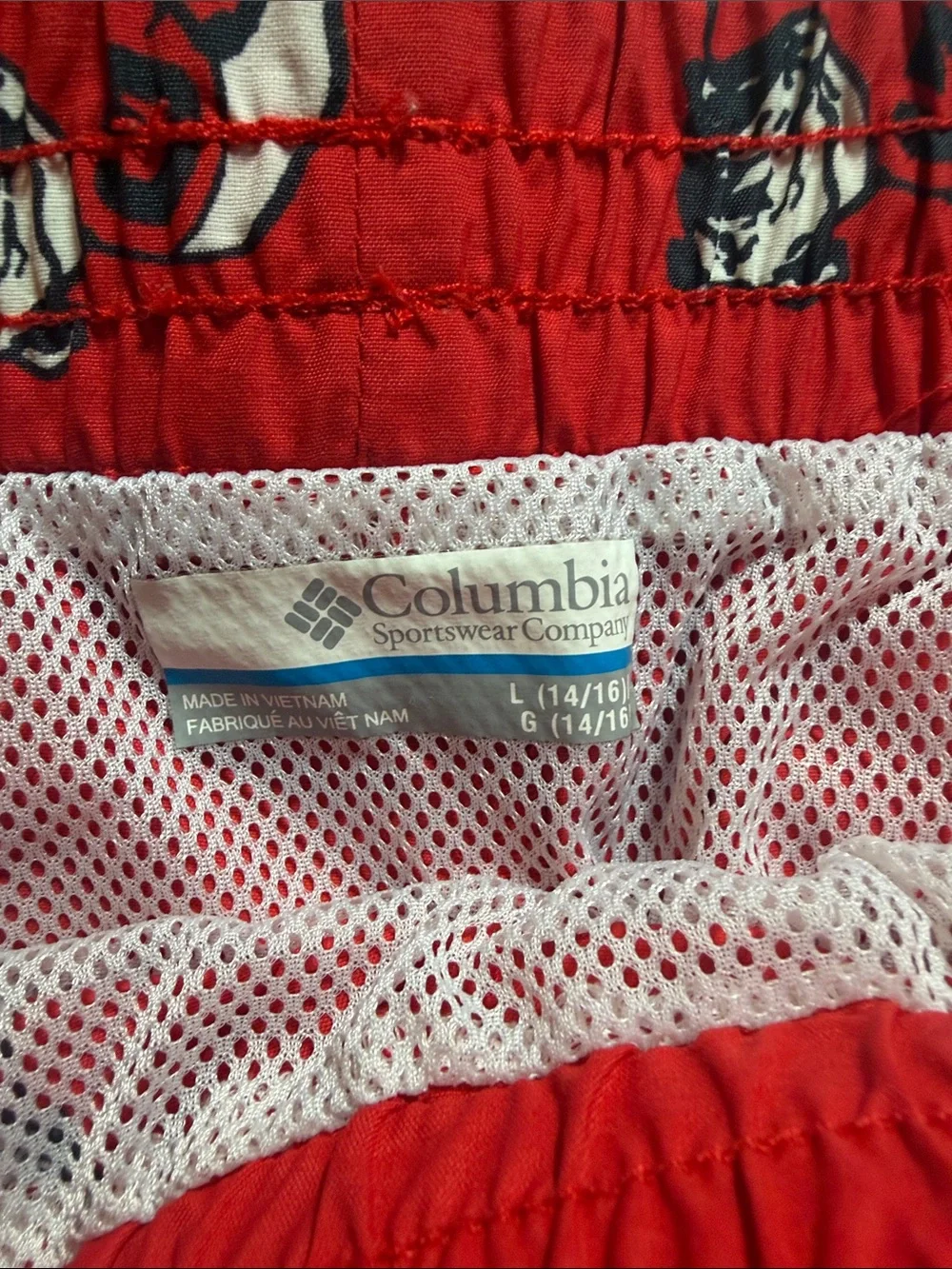 Columbia classic red